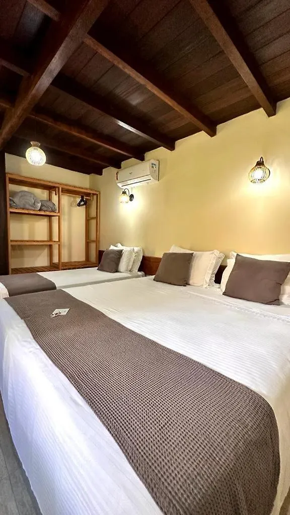 Pousada Villa Zena - Frente Ao Mar - Pe Na Areia Porto Seguro